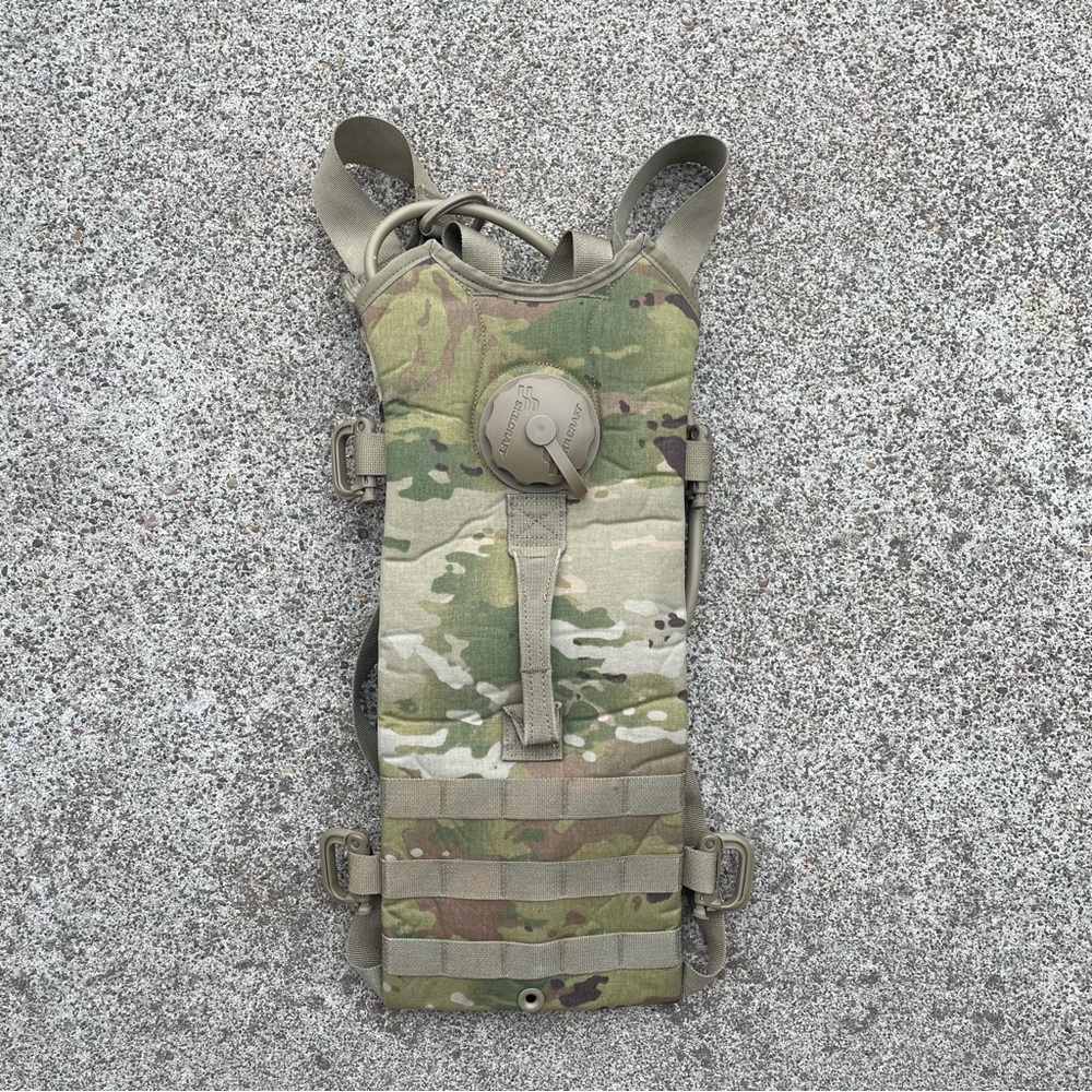 Skilcraft Molle II Hydration System Carrier